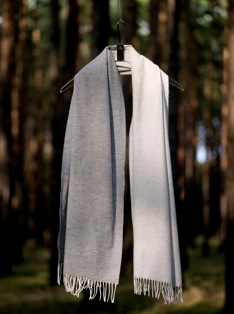 Schal aus Cashmere und Merino "Color-Blocks Greys"