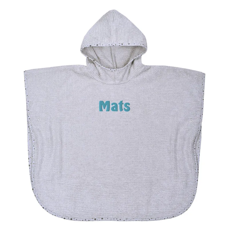 BIO Badeponcho DELUXE mit Namen bestickt hellgrau Sterne
