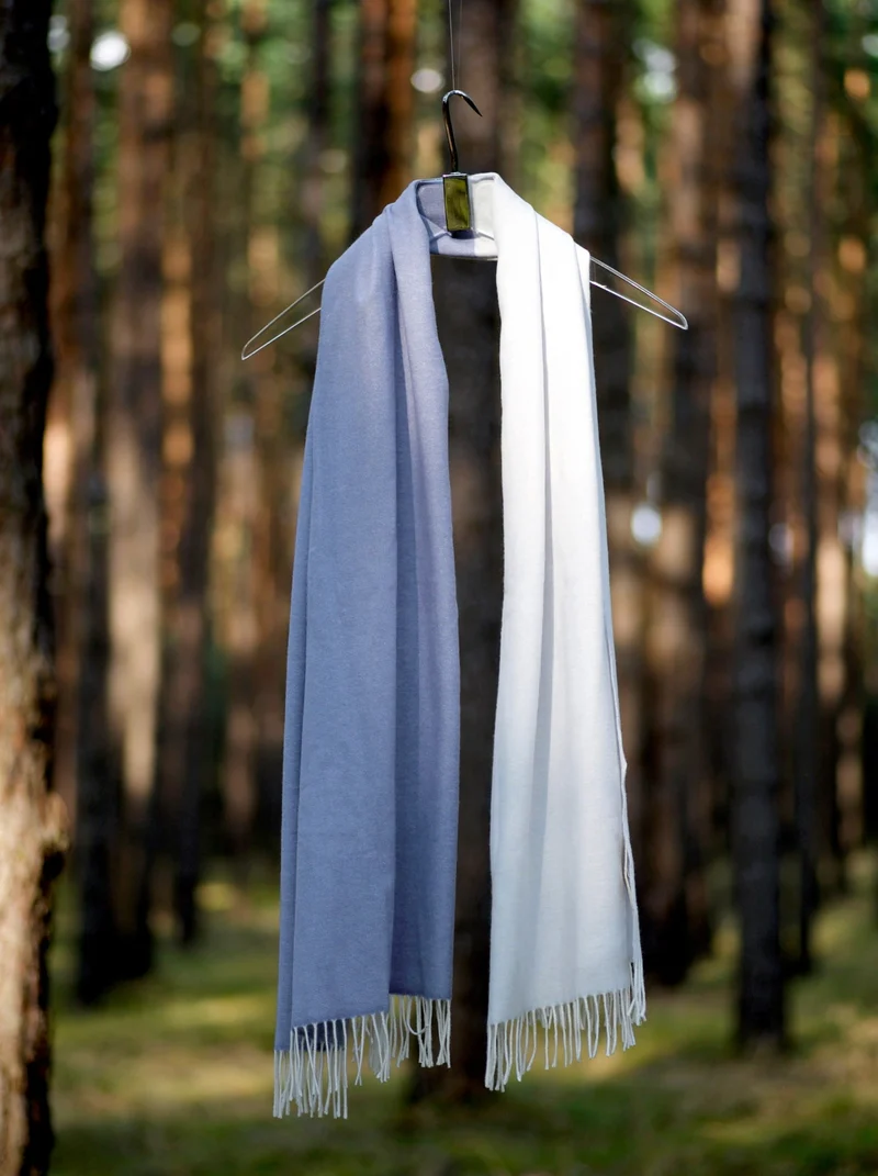 Schal aus Cashmere und Merino "Color-Blocks Blues"