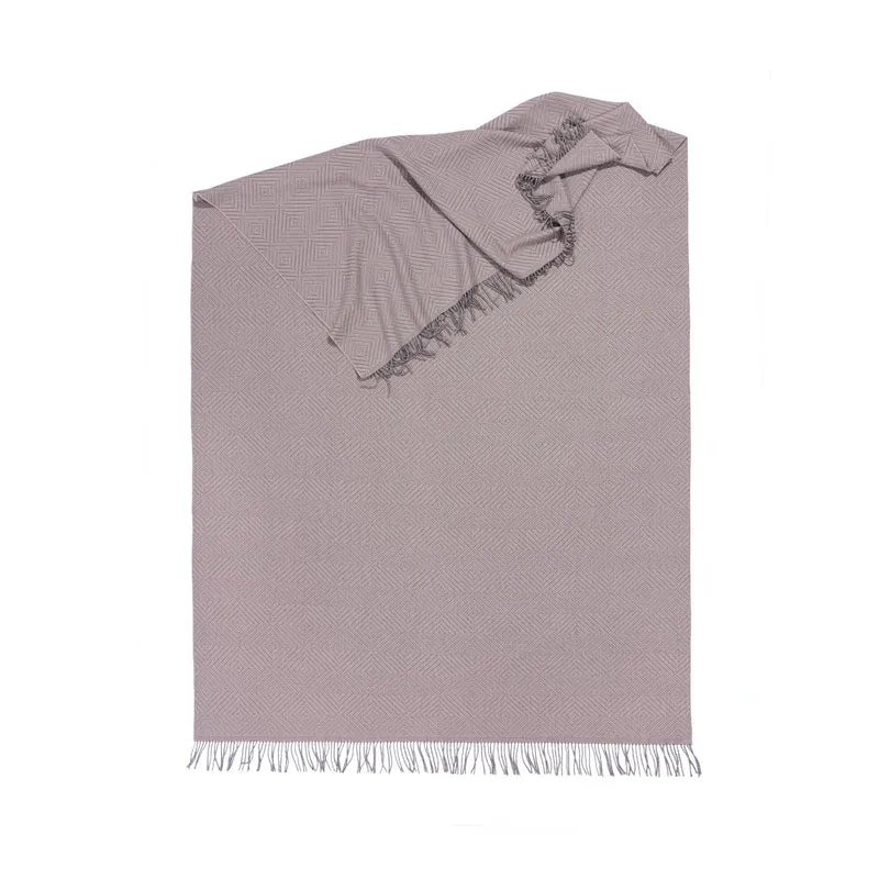 Tagesdecke/Bettüberwurf aus Extra Fine Merino "Diamond Hush"