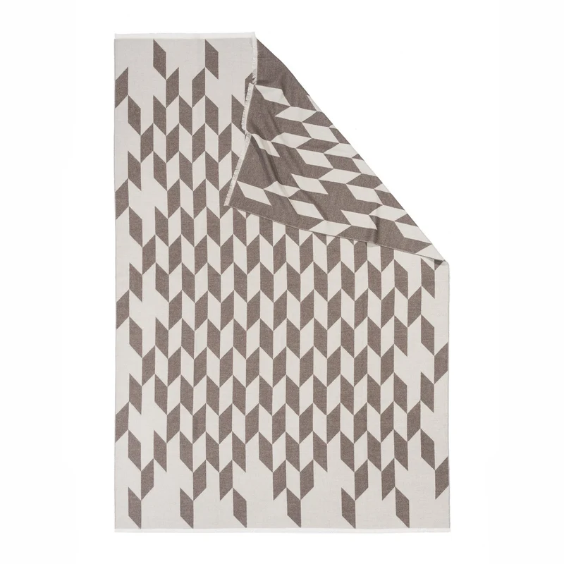 Wolldecke aus Extra Fine Merino "Winter Leaves"