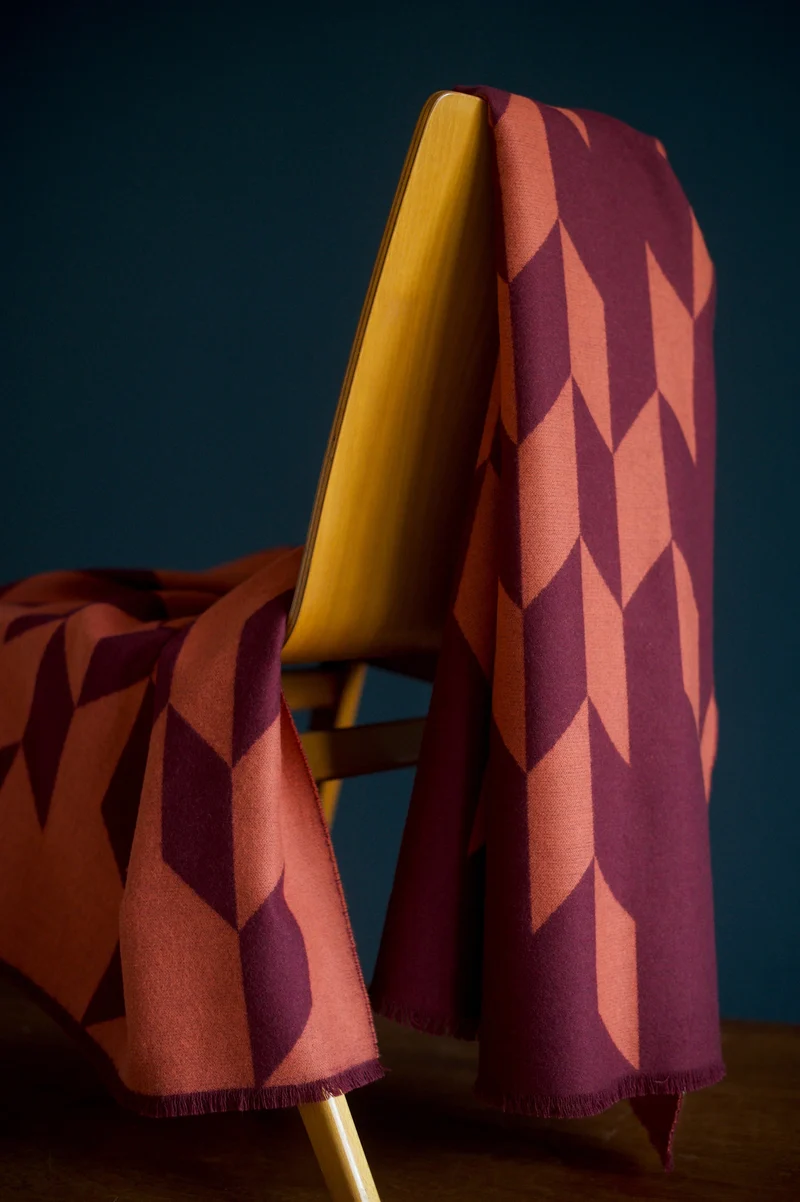 Wolldecke aus Extra Fine Merino "Burnt Leaves"