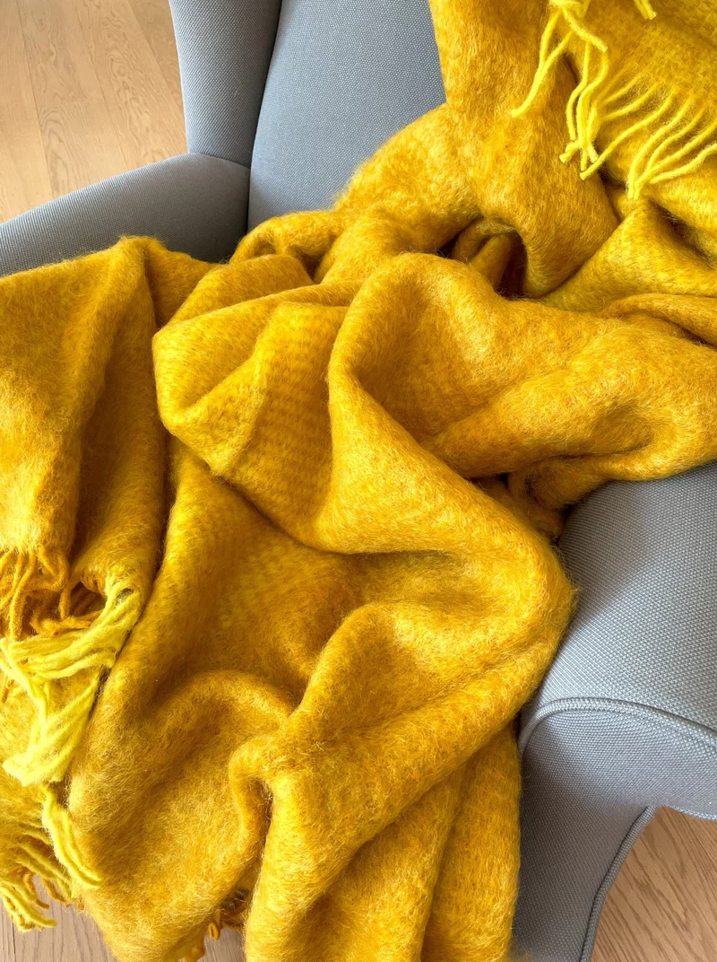 Mohairdecke aus Mohair und Wolle "Gleaming Yellow"