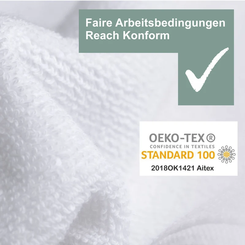 Personalisiertes Handtuch mit Namen für Erwachsene bestickt