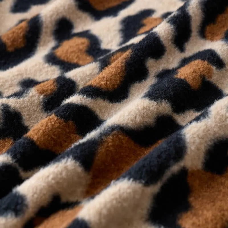 Klassische Leoparden-Flauschdecke aus Sherpa-Fleece