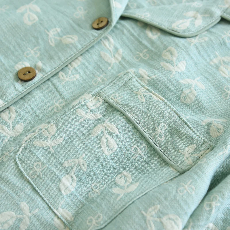 Pyjama-Set aus Baumwollgaze mit Blättermuster