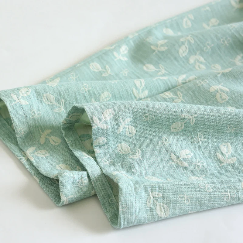 Pyjama-Set aus Baumwollgaze mit Blättermuster