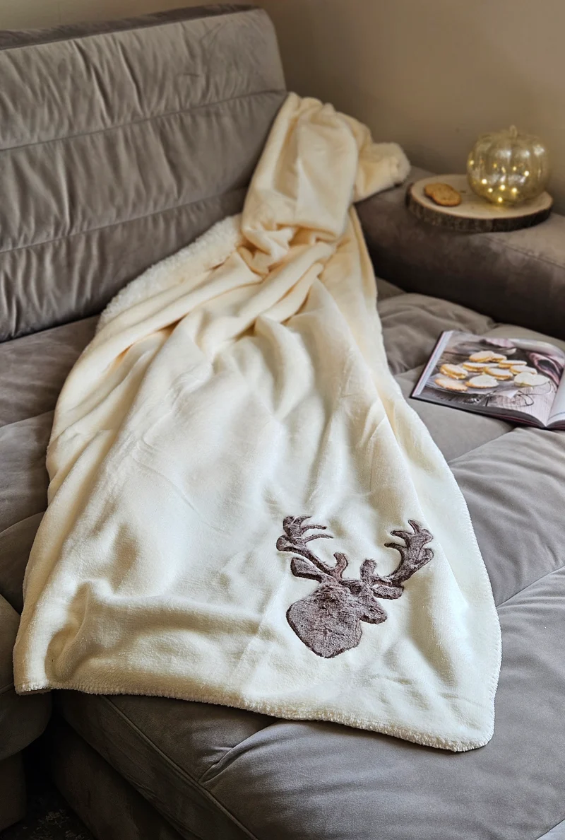 Decke Kuscheldecke Tagesdecke Wohndecke Hirsch Winter 150x200 kuschelig weich