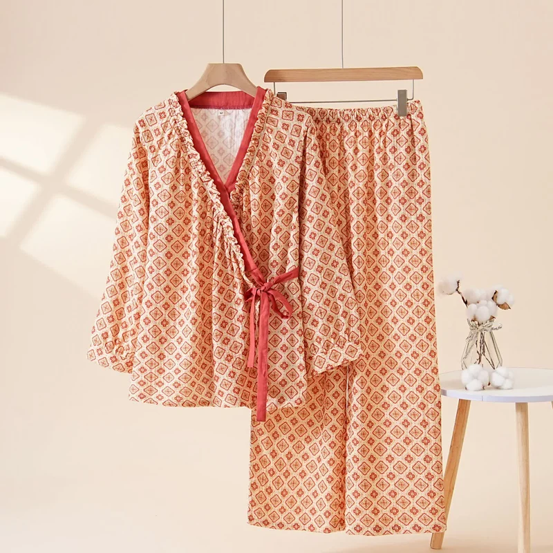 Loungewear-Set aus Baumwolle mit geometrischem Rüschenbesatz