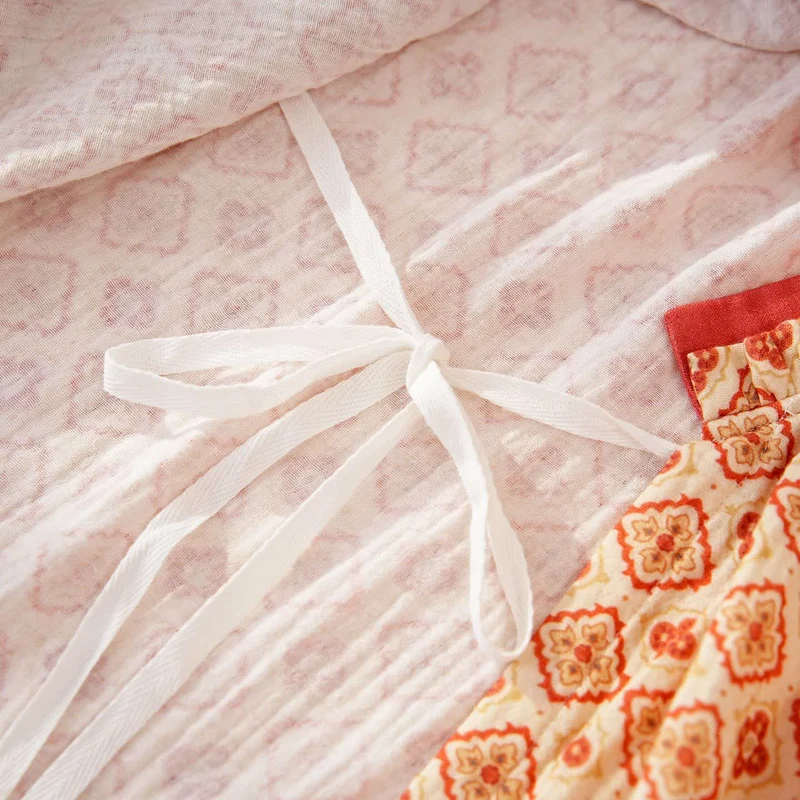 Loungewear-Set aus Baumwolle mit geometrischem Rüschenbesatz