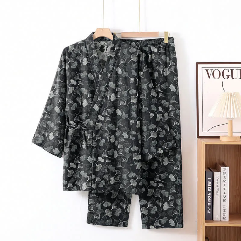 Loungewear-Set aus Baumwolle mit langen Ärmeln und Ginkgoblatt-Motiv