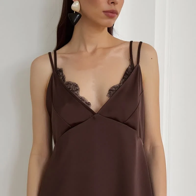 Elegantes Lounge-Set mit Camisole-Besatz und Spitzenbesatz
