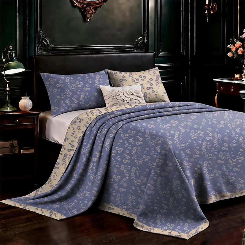 Wendbare Tagesdecke aus Baumwolle mit kleinem Blumenmuster
