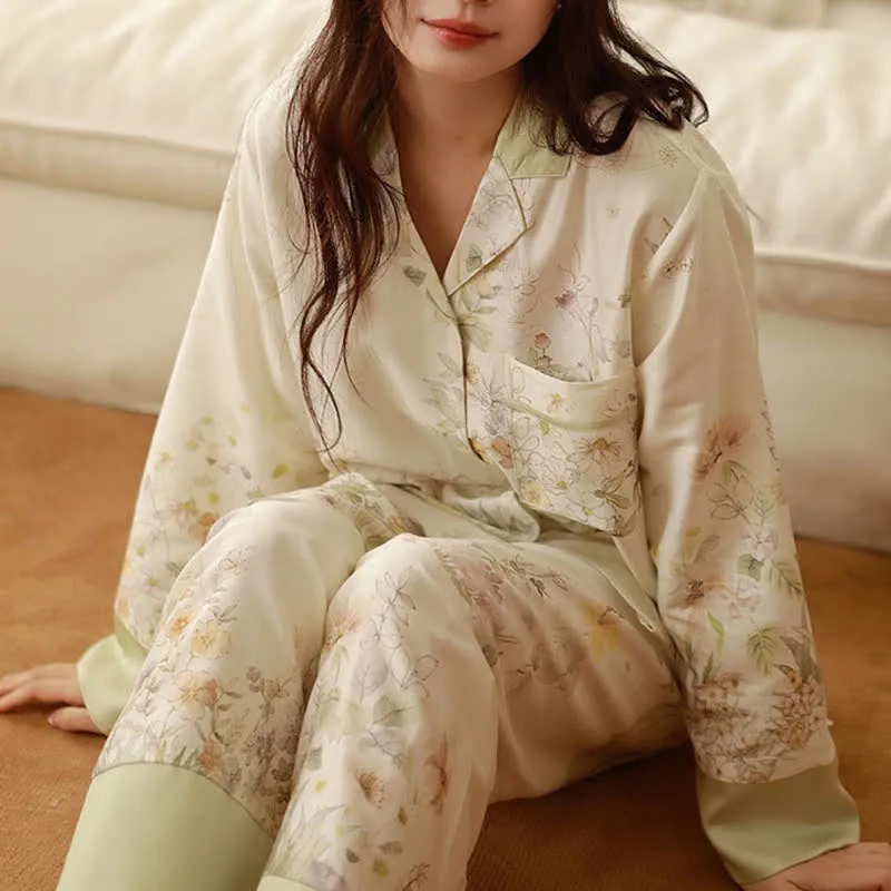 Loungewear-Set mit langen Ärmeln und ländlichem Blumenmuster