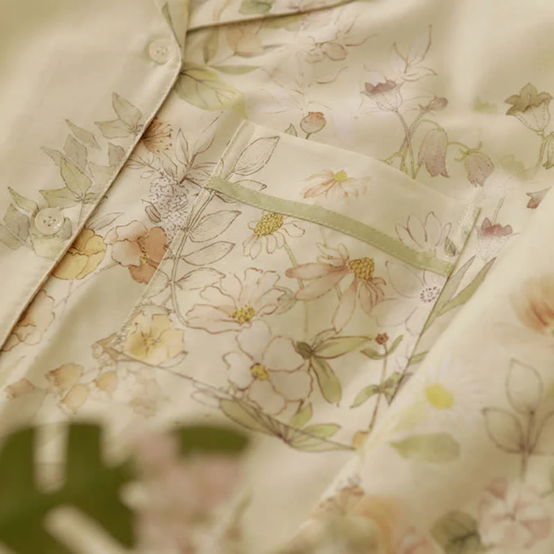 Loungewear-Set mit langen Ärmeln und ländlichem Blumenmuster
