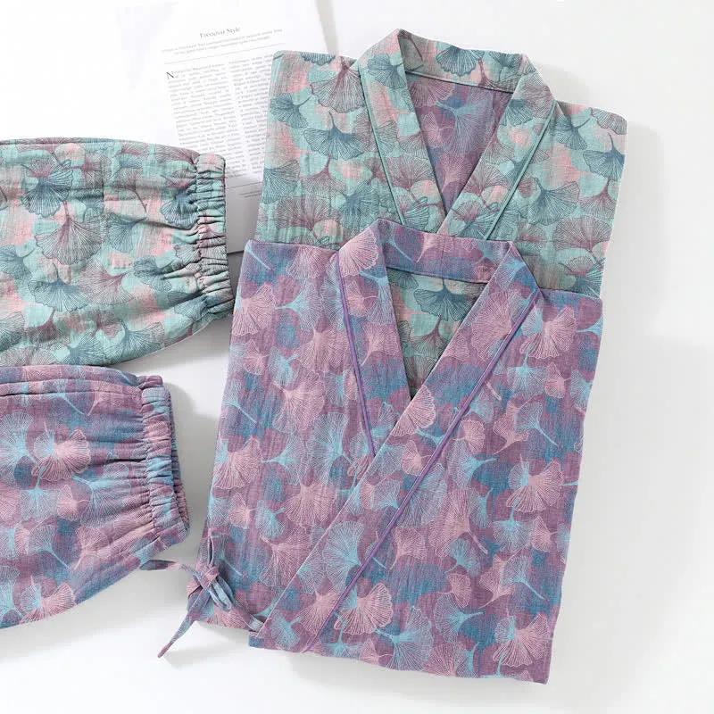 Retro-Kimono-Pyjama-Set aus Baumwolle mit Ginkgoblatt-Motiv