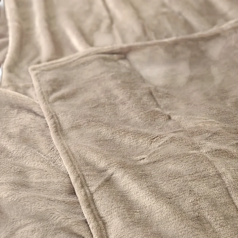 Kuscheldecke Flauschig Weich XXL180x220 Mikrofaser Wohndecke Tagesdecke Flanell