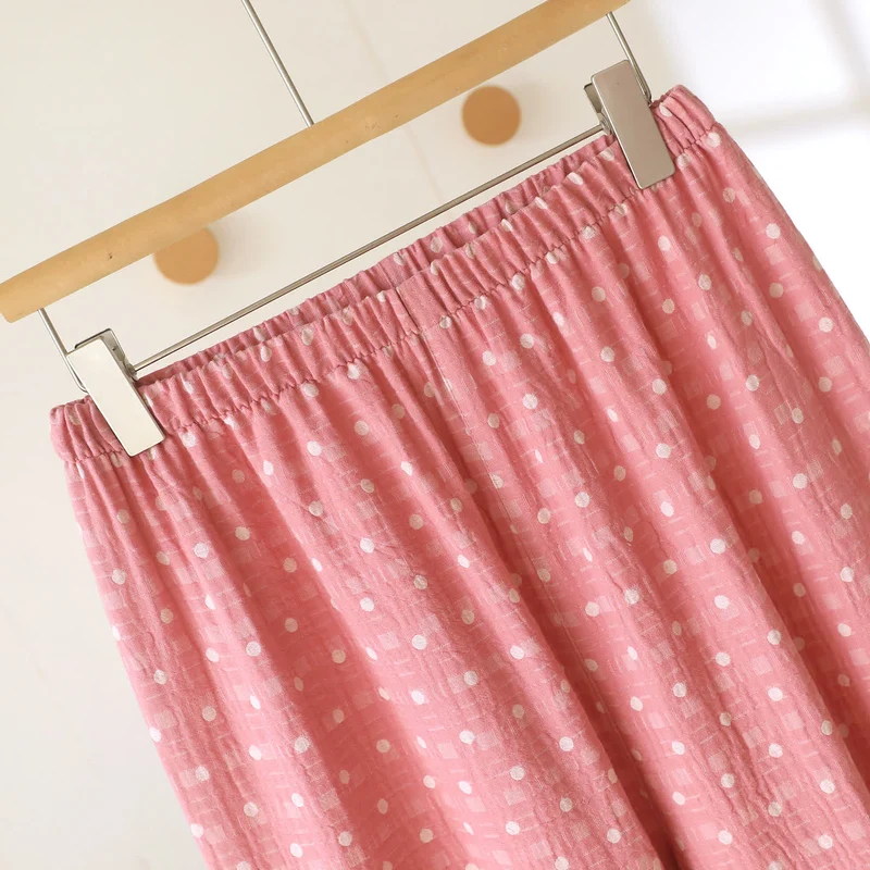 Lounge-Set aus Baumwollgaze und Spitze mit Zuckerpunkten