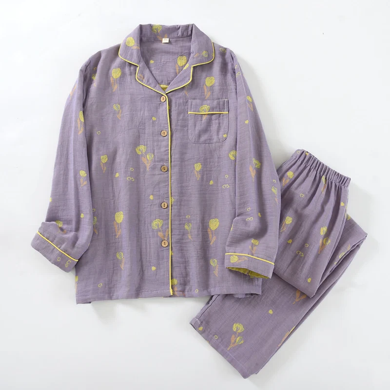 Loungewear-Set aus Baumwolle mit Blumenmuster und Paspelierung