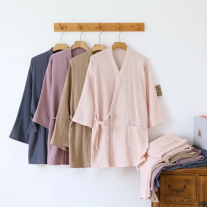 Unisex Minimalistischer Kimono aus Baumwollgaze Loungewear