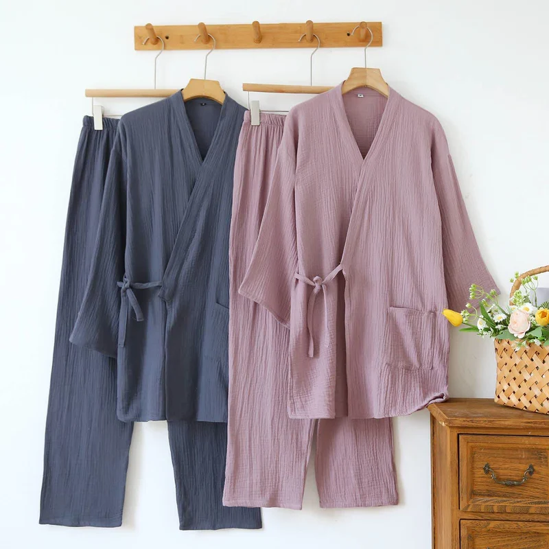 Unisex Minimalistischer Kimono aus Baumwollgaze Loungewear