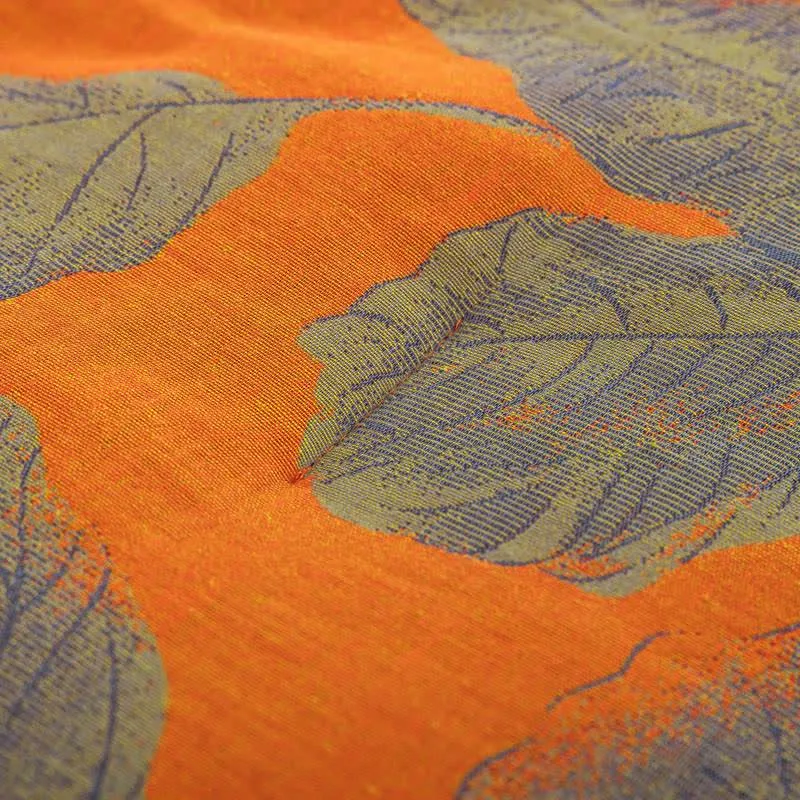 Baumwollgaze-Steppdecke mit orangefarbenem Herbstblattmuster