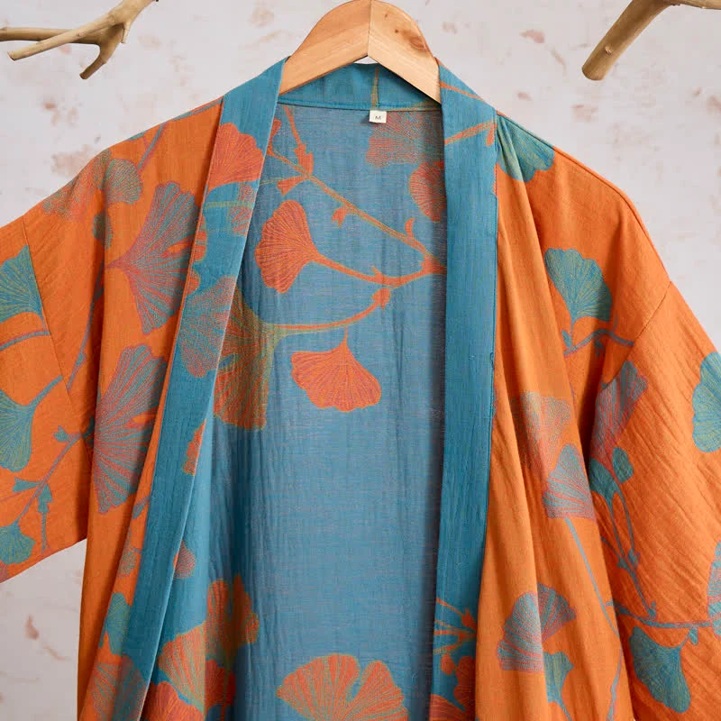 Retro-Kimono aus Baumwolle mit Ginkgoblatt
