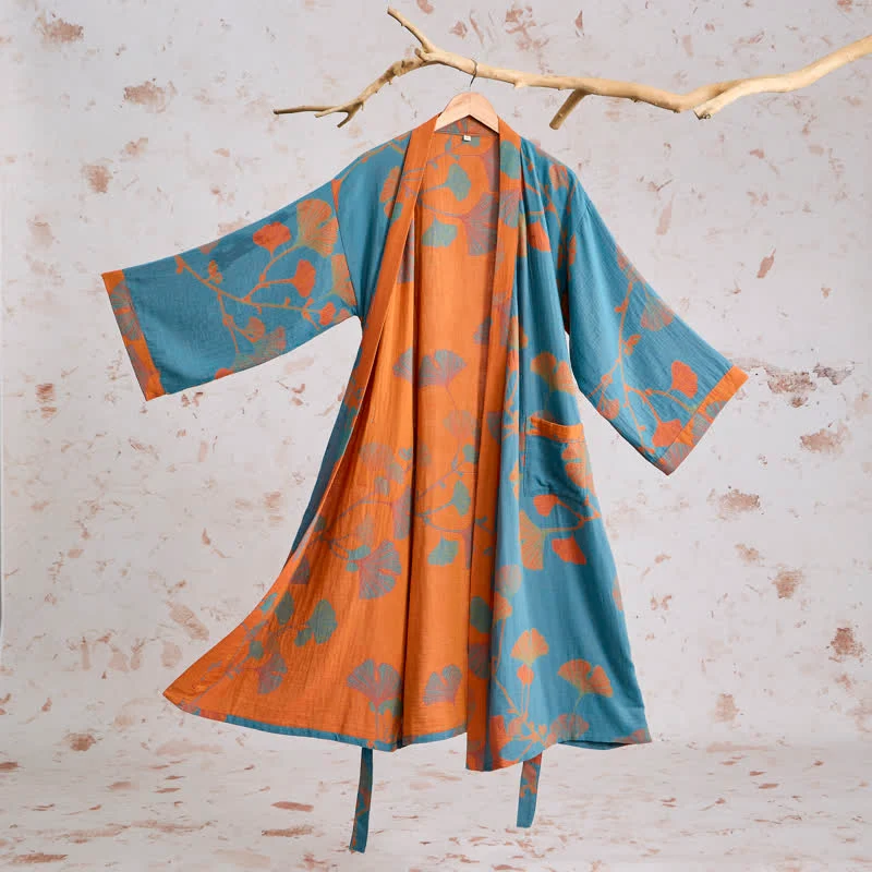 Retro-Kimono aus Baumwolle mit Ginkgoblatt