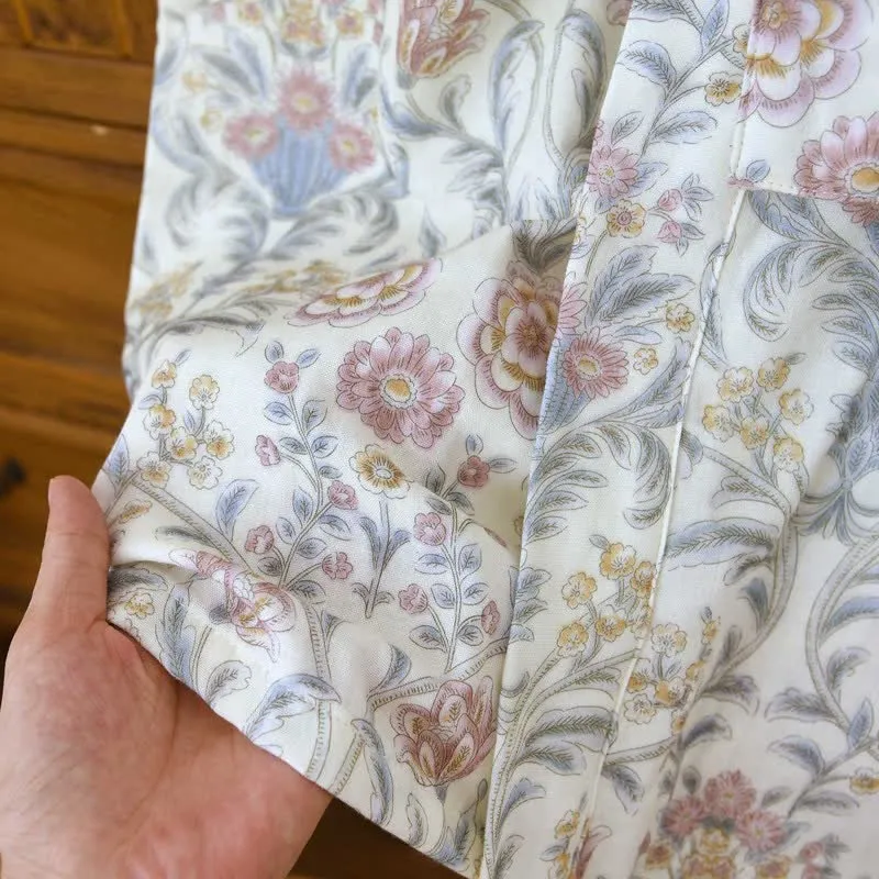 Kimono-Bademantel aus geblümtem Baumwollgaze mit Tasche