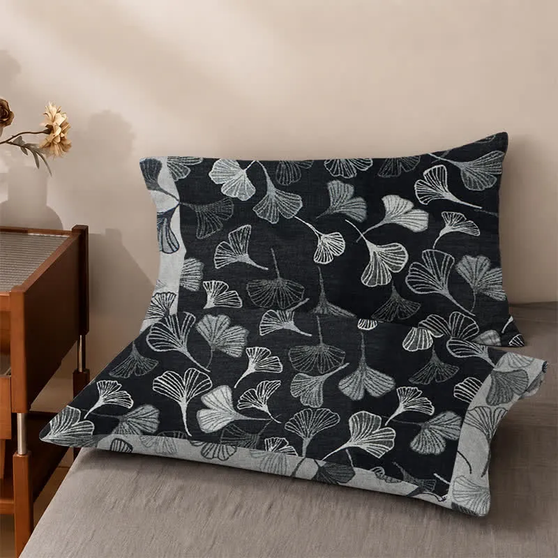 Vintage Wendebettwäsche-Set aus Baumwolle mit schwarzem Ginkgoblatt