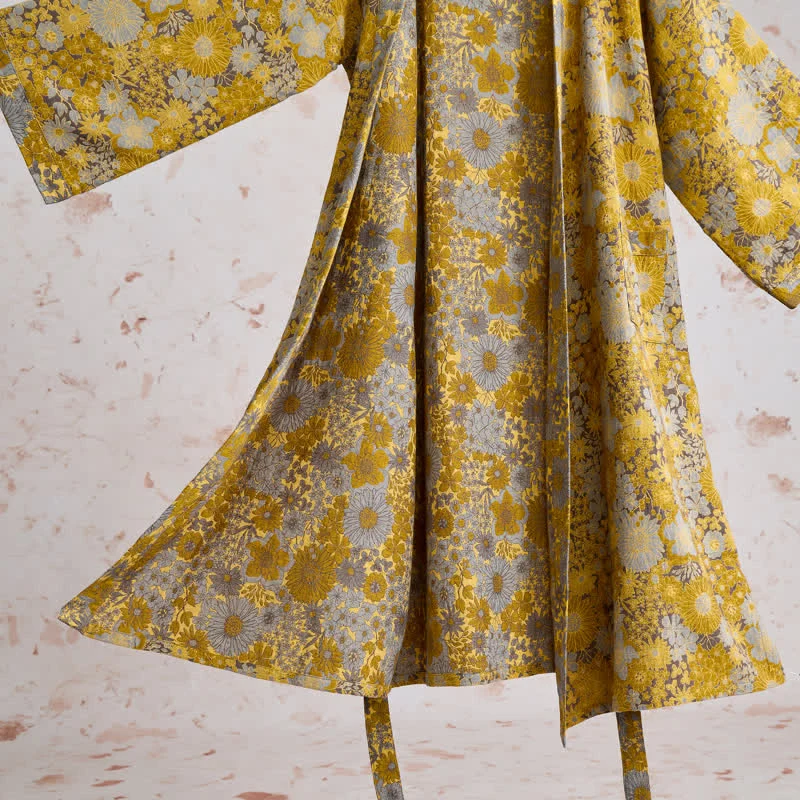 Retro-Bademantel aus Baumwolle mit dezentem Blumenmuster