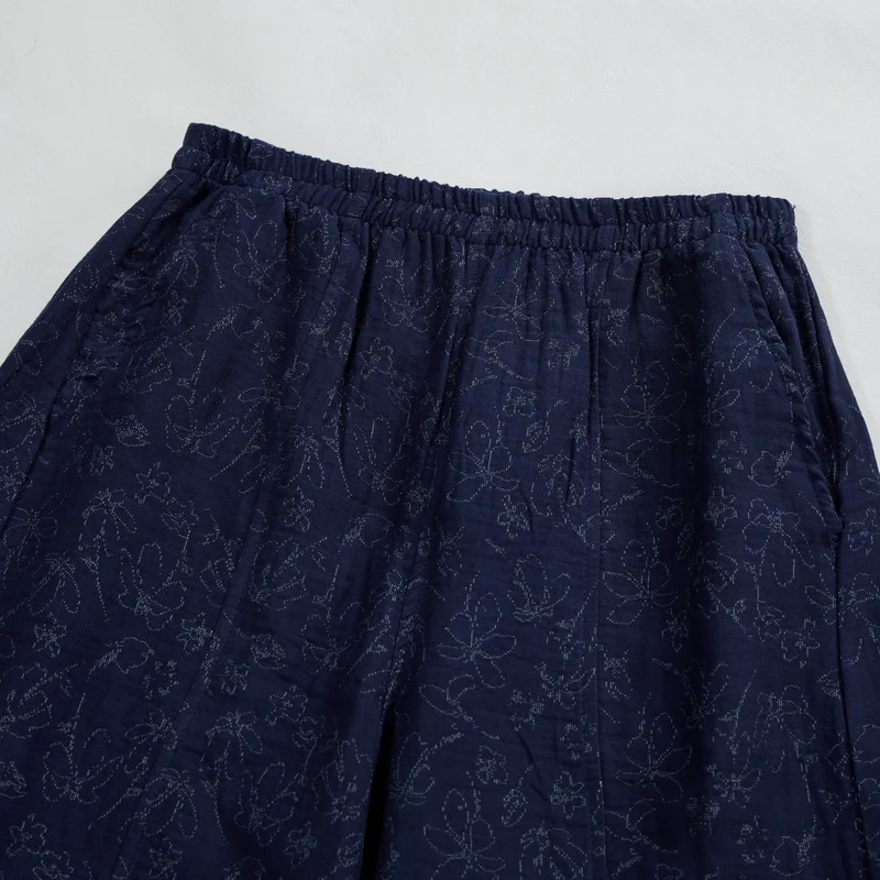 Retro-Loungewear-Set aus marineblauem Baumwoll-Tanktop mit Blumenmuster