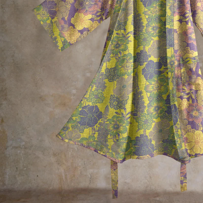 Kimono-Bademantel aus Baumwolle mit lila Blumenmuster