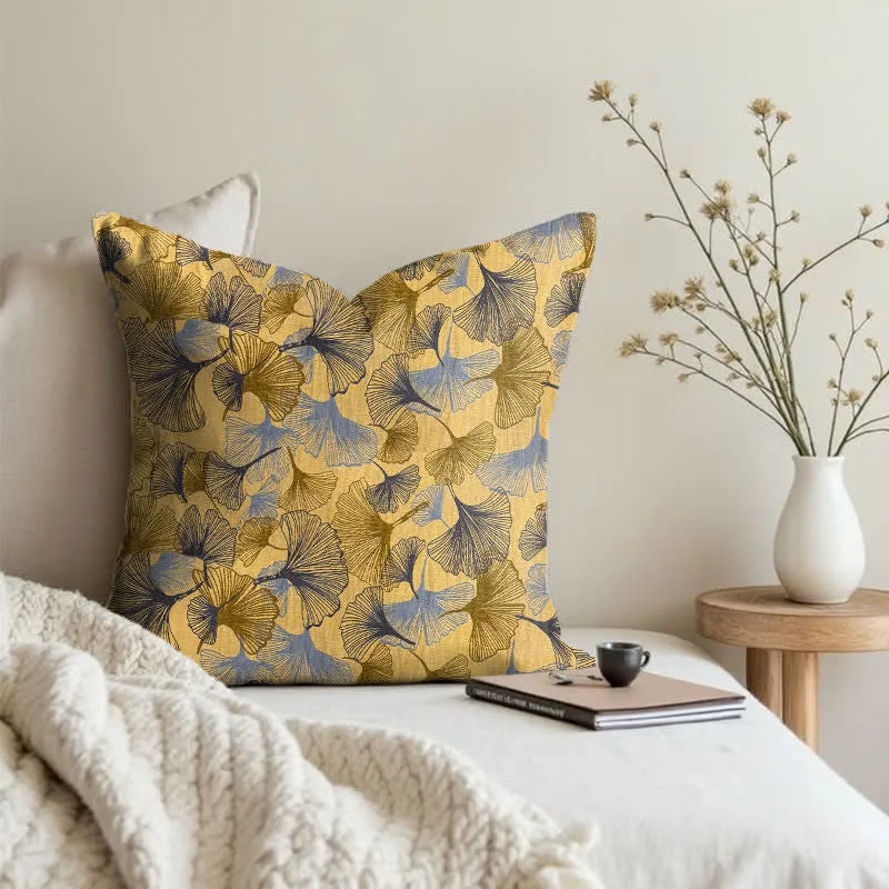 Kissen aus Baumwollgaze mit goldenem Ginkgoblatt