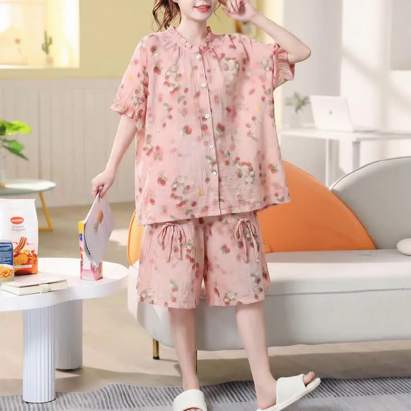 Kurzes Pyjama-Set aus Baumwollgaze mit Blumenmuster in Übergröße