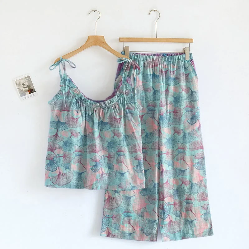 Traumhaftes Loungewear-Set mit Ginkgoblatt-Cami-Kleidung