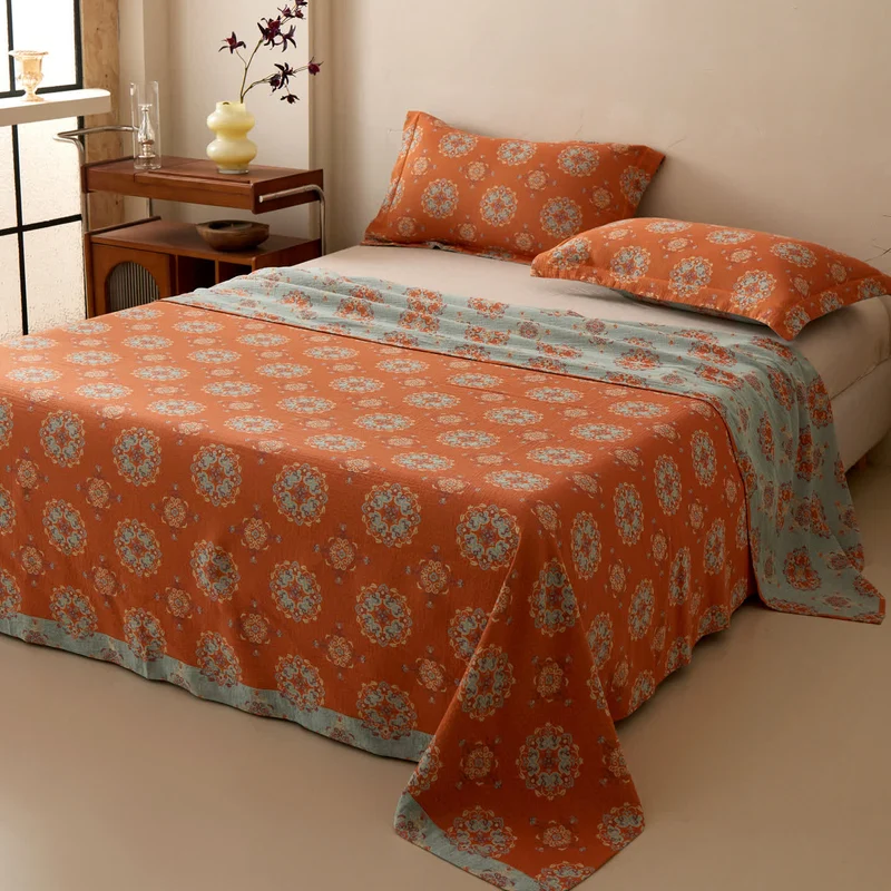 Orientalische Medaillon-Bettdecke aus Musselin mit Blumenmuster