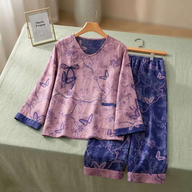 Retro-Loungewear-Set aus Baumwolle mit lila Schmetterlings- und Blumenmuster