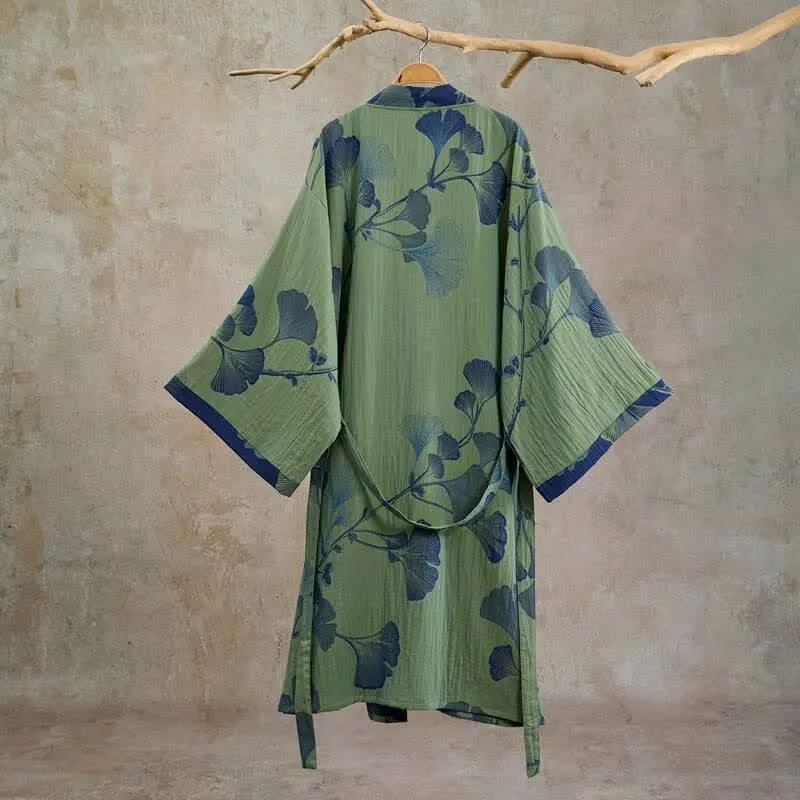 Retro-Kimono aus Baumwolle mit Ginkgoblatt