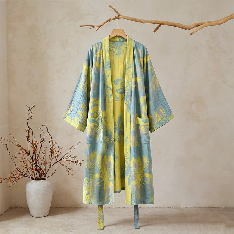 Kimono-Bademantel aus doppellagigem Baumwollgewebe mit Blumenmuster im Boho-Stil