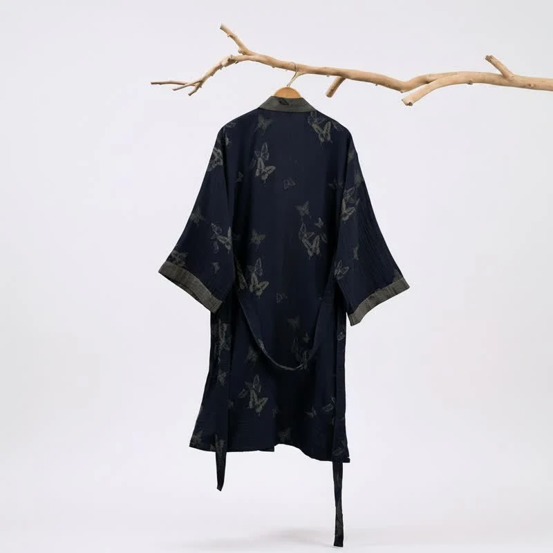 Marineblauer Kimono-Bademantel aus doppellagigem Baumwoll-Doppelgaze mit Schmetterlingsmotiv
