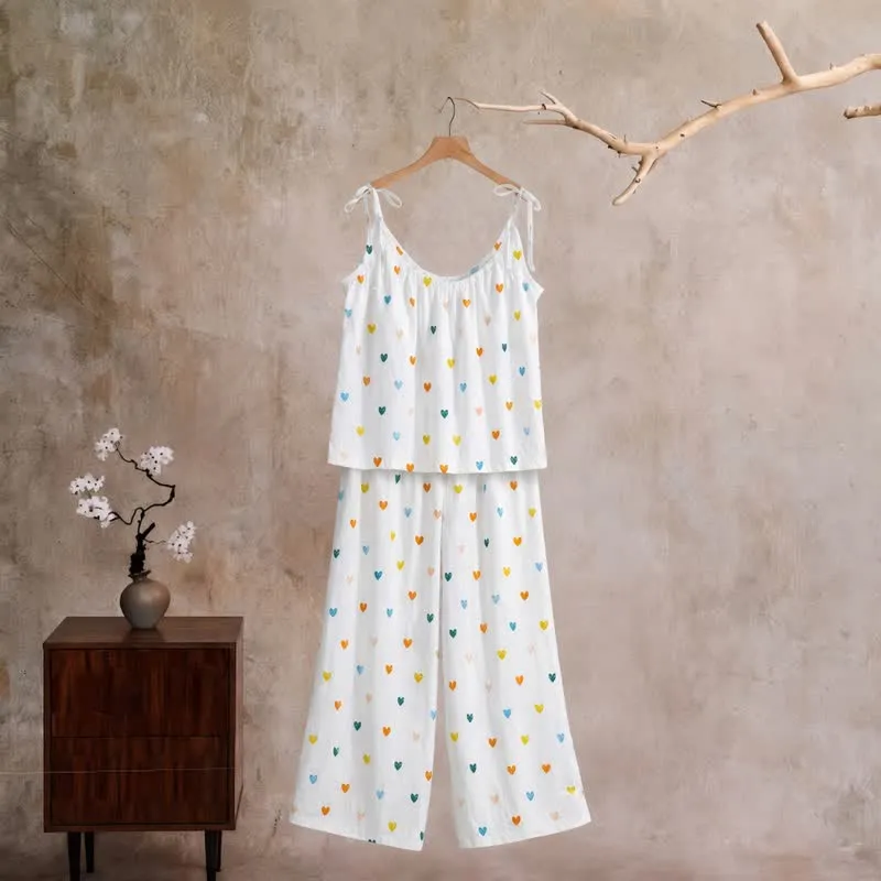 Loungewear mit Spaghettiträgern und Herzchenmuster