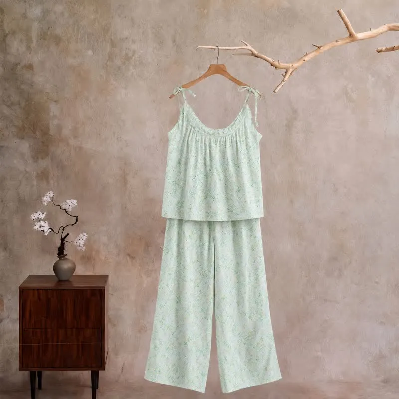 Loungewear mit Rosenmuster und Spaghettiträgern
