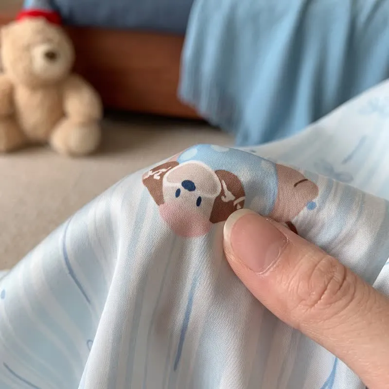 Pyjama-Set mit hellblauem Welpenmuster