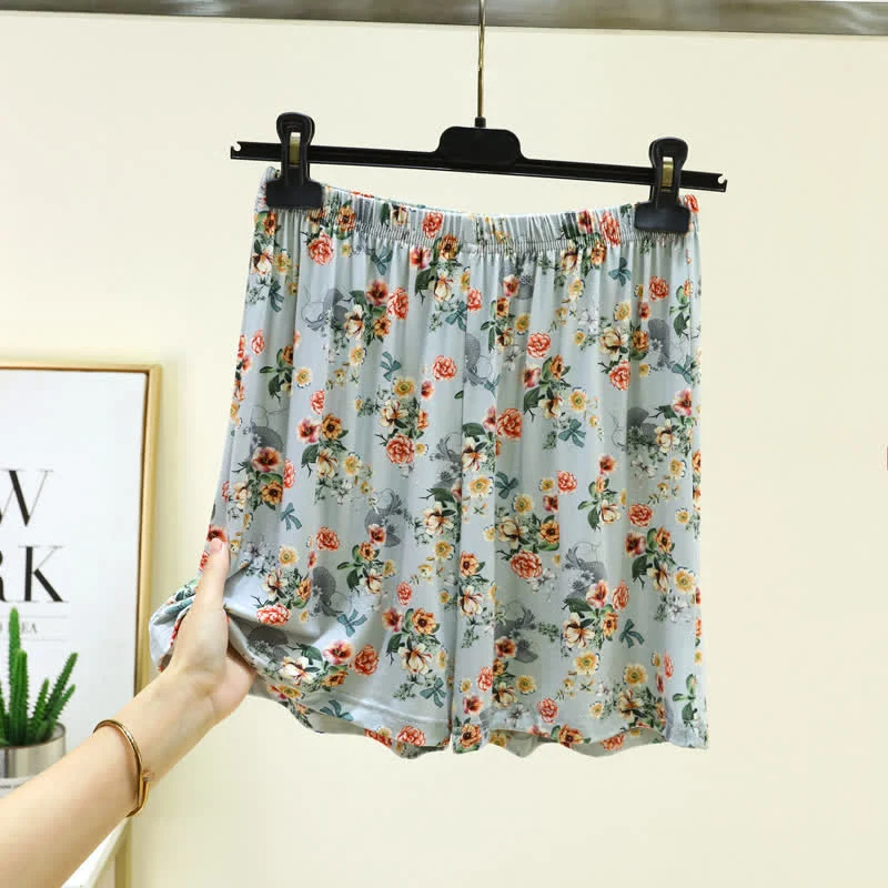 Vintage-Sommershorts mit Blumenmuster und Rüschensaum