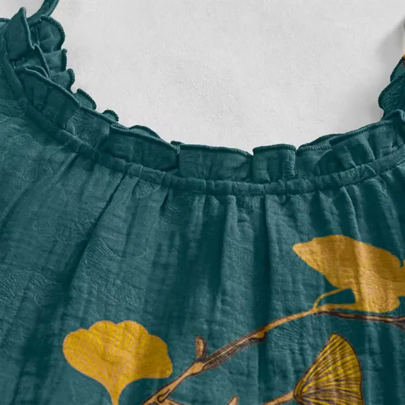 Maxikleid mit Ginkgoblatt-Schnittmuster