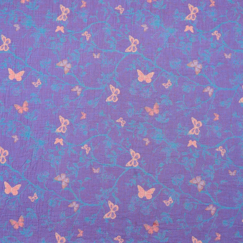Baumwoll-Jacquardstoff mit Schmetterlingsrankenmuster