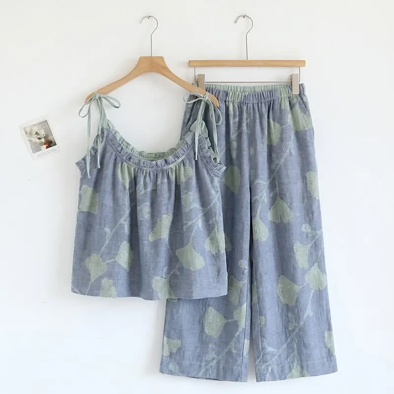 Ginkgo-Blatt-Pyjama-Set mit Rüschen und Cami-Oberteil
