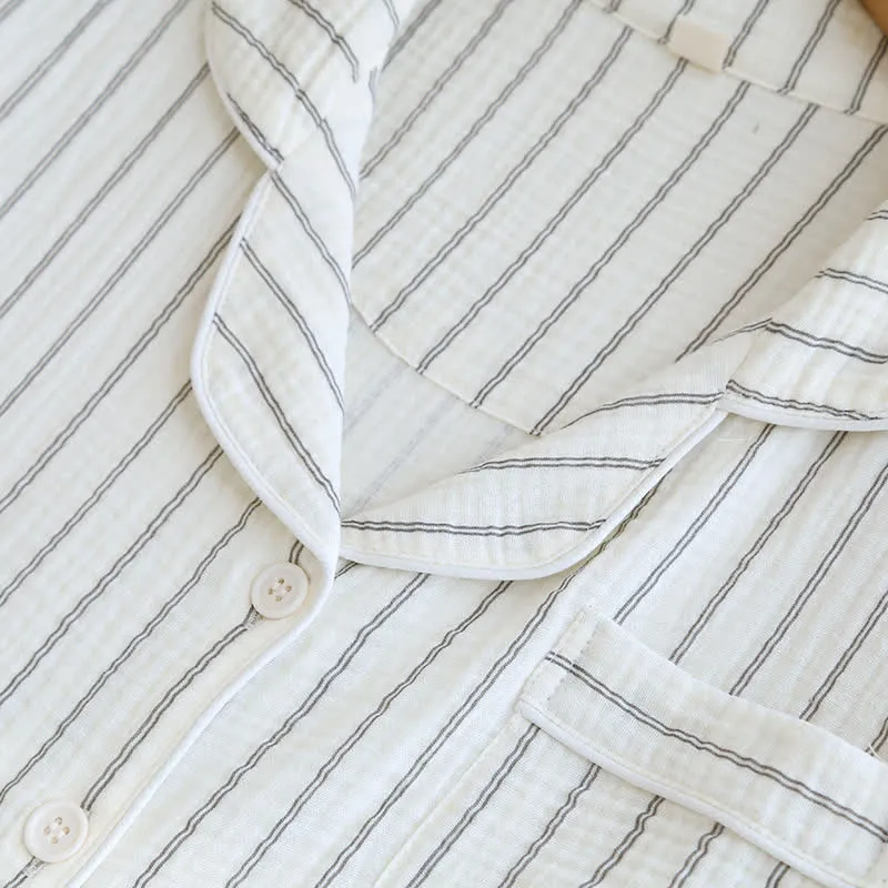 Lässiges Sommer-Loungewear-Set mit Streifen und Camp-Kragen