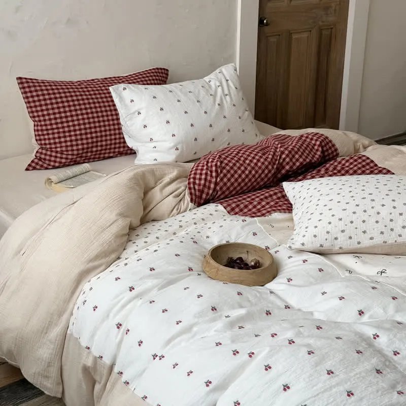 Bettwäsche-Set aus weicher, kuscheliger, weicher Baumwolle mit Kirsch-Gingham-Muster
